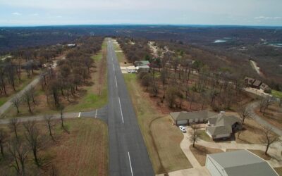 The Benefits of Aviators Living at an Airpark and Owning a Hangar-Home